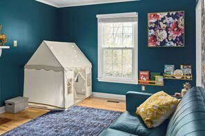 Enjoy playtime, or quiet reading time!