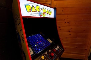 Spielezimmer