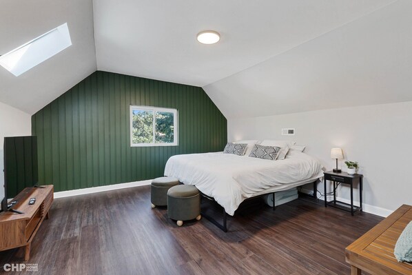 Memory Foam King Bed. Outlets/USB ports for bedside electronic charging