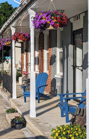 Your neighbors are two quiet, single homeowners, 15-inch thick brick firewalls.