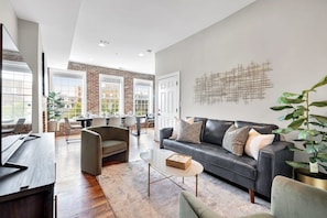Where comfort and sophistication converge – the living room invites you to unwind in style