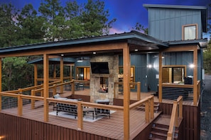 Luxury Deck Living!