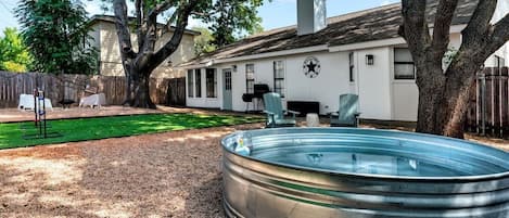 If you and your family love to swim, our cowboy pool is the perfect spot for you. With its ample seating, you'll enjoy hours of water fun in the sun.