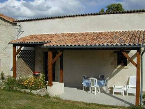 Covered terrace