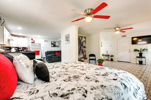 Studio Interior | Central Heating & A/C | 13 Mi to Downtown Atlanta