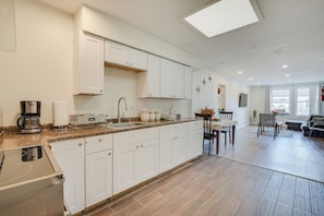 Kitchen | Keyless Entry