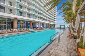 Swimming-pool