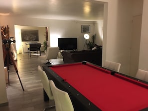 Game room