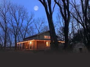 Paw Print Cabin