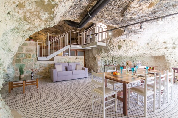 Living and dining room