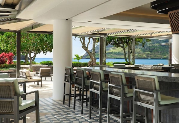 Poolside Bar