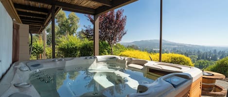 Elevate your relaxation game with these Santa Rosa views from the hot tub!
