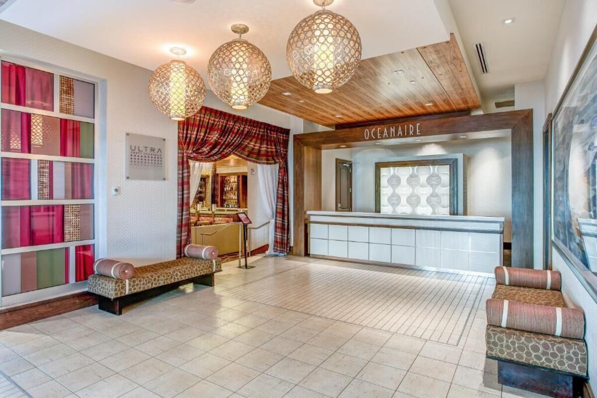 Diamond Resorts Oceanaire Resort – 3 BDR Lockoff Accessible OceanFront