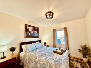 Queen Bedroom