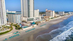 Hilton Vacation Club Daytona Beach Regency_3.jpg