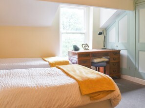 Twin bedroom | Church View, Skipton