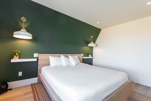 King Bedroom Main Floor (1)