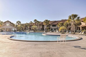 Community Pool | Community Fitness Center | Walk to Beach