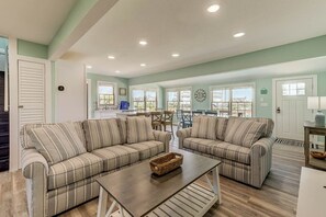 Mid-Level Living Area