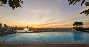 Rooftop pool