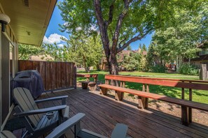 Huge private deck with BBQ overlook the grassy area which is a perfect play area for kids.