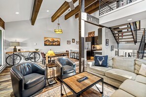 Living room 2