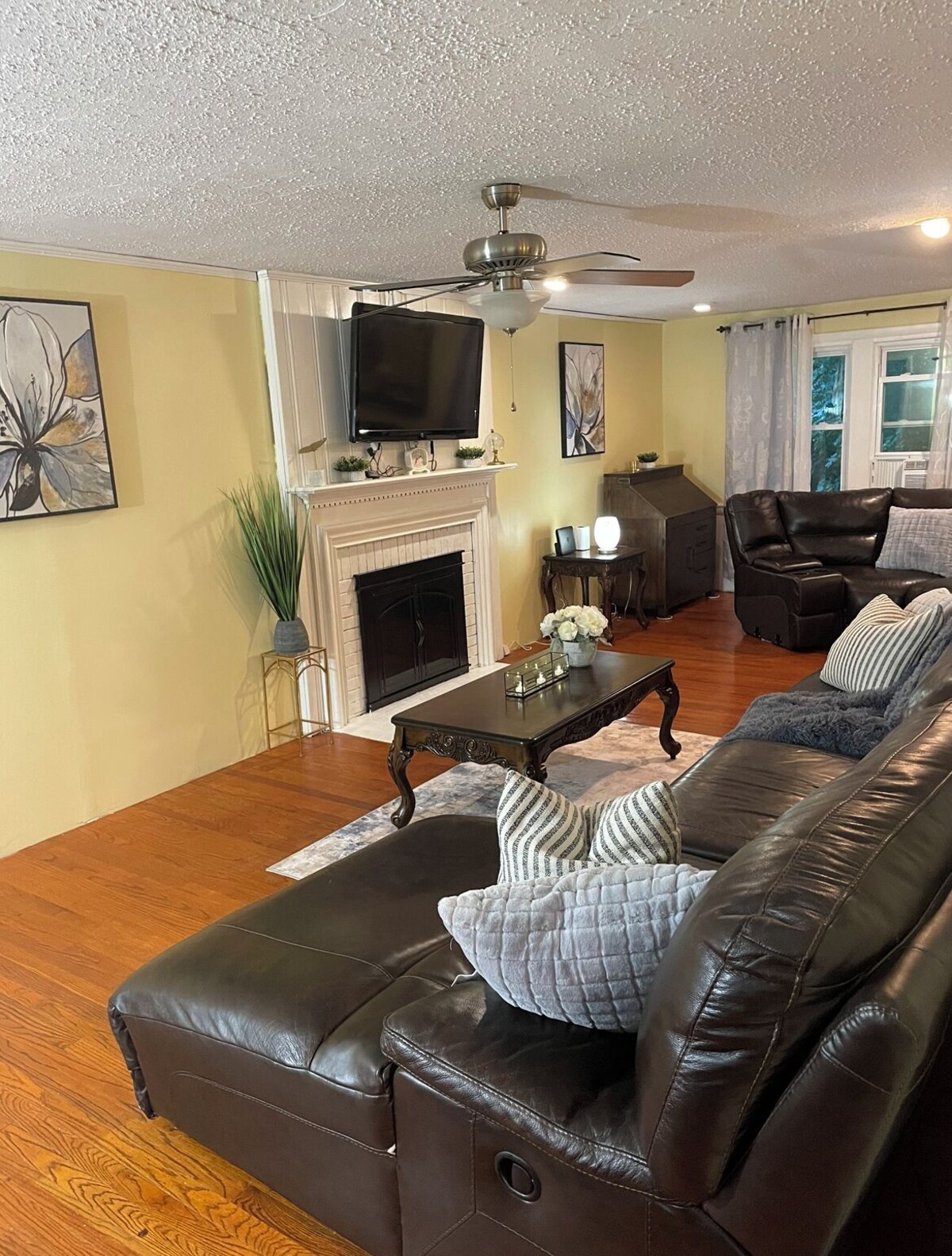 Gathering space in the Heart of West Hartford
