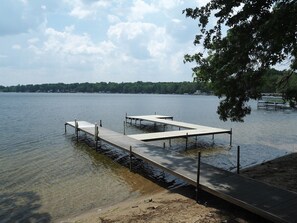 OVERVIEW:  The private dock on Dewey Lake.  Note the sandy beach area and sandy lake bottom, which is great for kids!