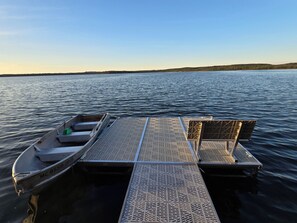 OVERALL:  The fun and family-friendly private dock on Little Platte Lake