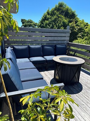 Deck seating, propane fire pit