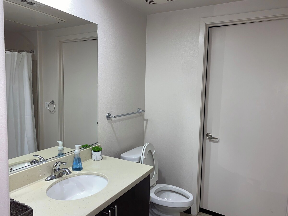 Classy and Modern unit