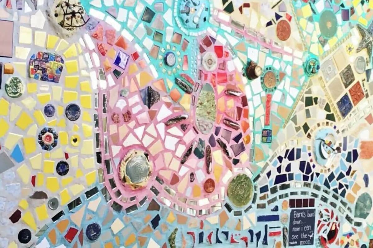 Main Image