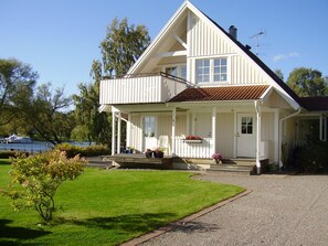 the house 