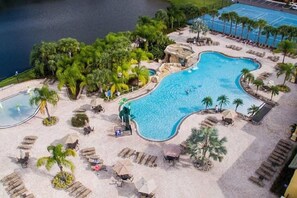 Paradaise Palms 10.jpg