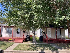 Book house next door too for larger groups! https://airbnb.com/h/stadium-house-2