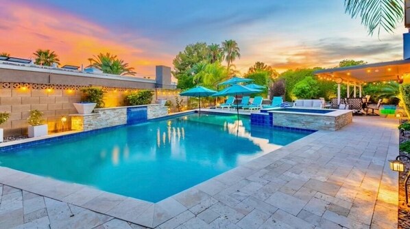 Enjoy the tropical ambiance in this relaxing pool