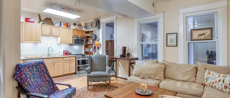 Washington, D.C. Vacation Rental | 3BR | 2BA | 1,700 Sq Ft | Stairs Required