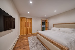 HIGH-END KING BED MATTRESS WITH PARACHUTE SHEETS, DUVET, AND PILLOWS.