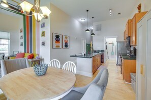 Interior | Central Heating & A/C | Free WiFi