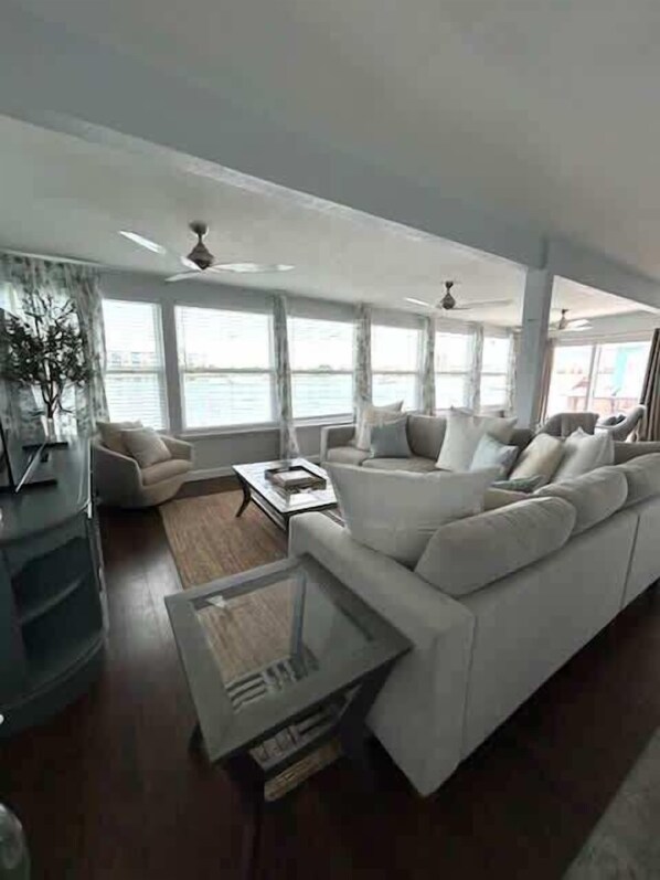 Spacious living room with gorgeous water views