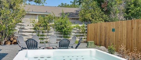 Unwind in the hot tub at Rose'