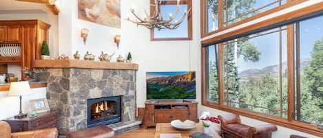 2-palisade-pine-meadows-living-room1-edit