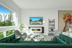 Light & Bright Living Room