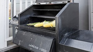 Alimentos y bebidas