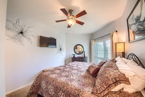 King size bed in the master