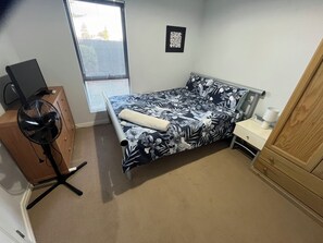 Second Bedroom
Queen Size Bed
Smart TV