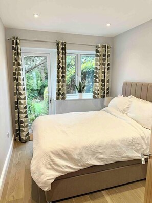 Bedroom with garden view