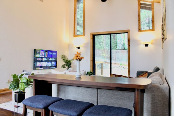 Work from home with WIFI #Lake Tahoe, Skiing, Northstar ski resort, golf