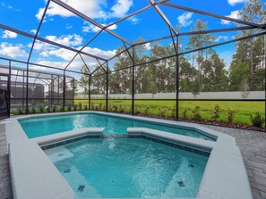 Luxurious Pool/Spa with Comfortable Patio Furniture (Pool/Spa Heat & Grill Rentals Available for Additional Fee)