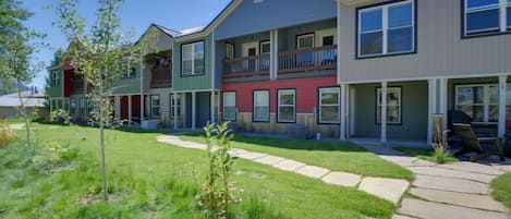 Crested Butte Vacation Rental | 2BR | 2.5BA | 1,400 Sq Ft | Stairs Required